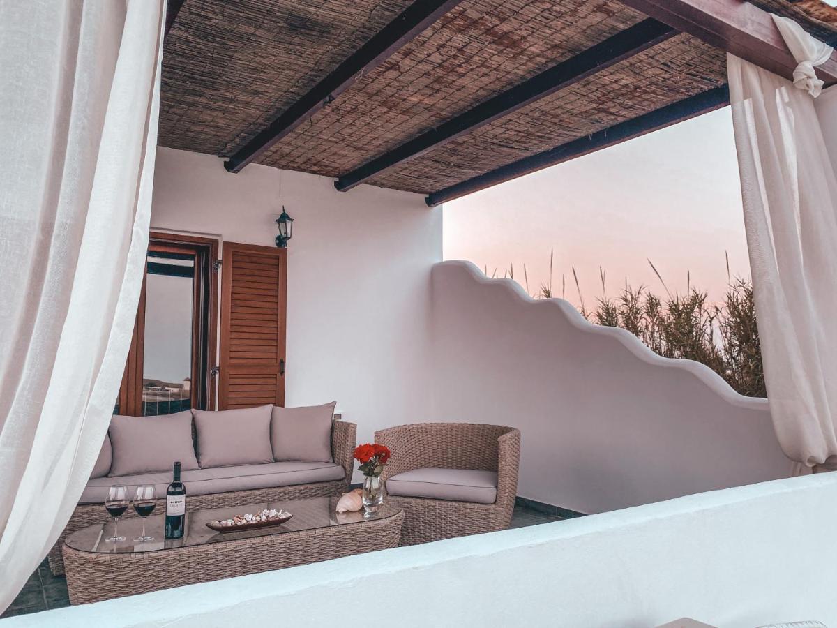 Luxury 3Br Sunrise Villa , Seaside Gyrismata Скирос Екстериор снимка